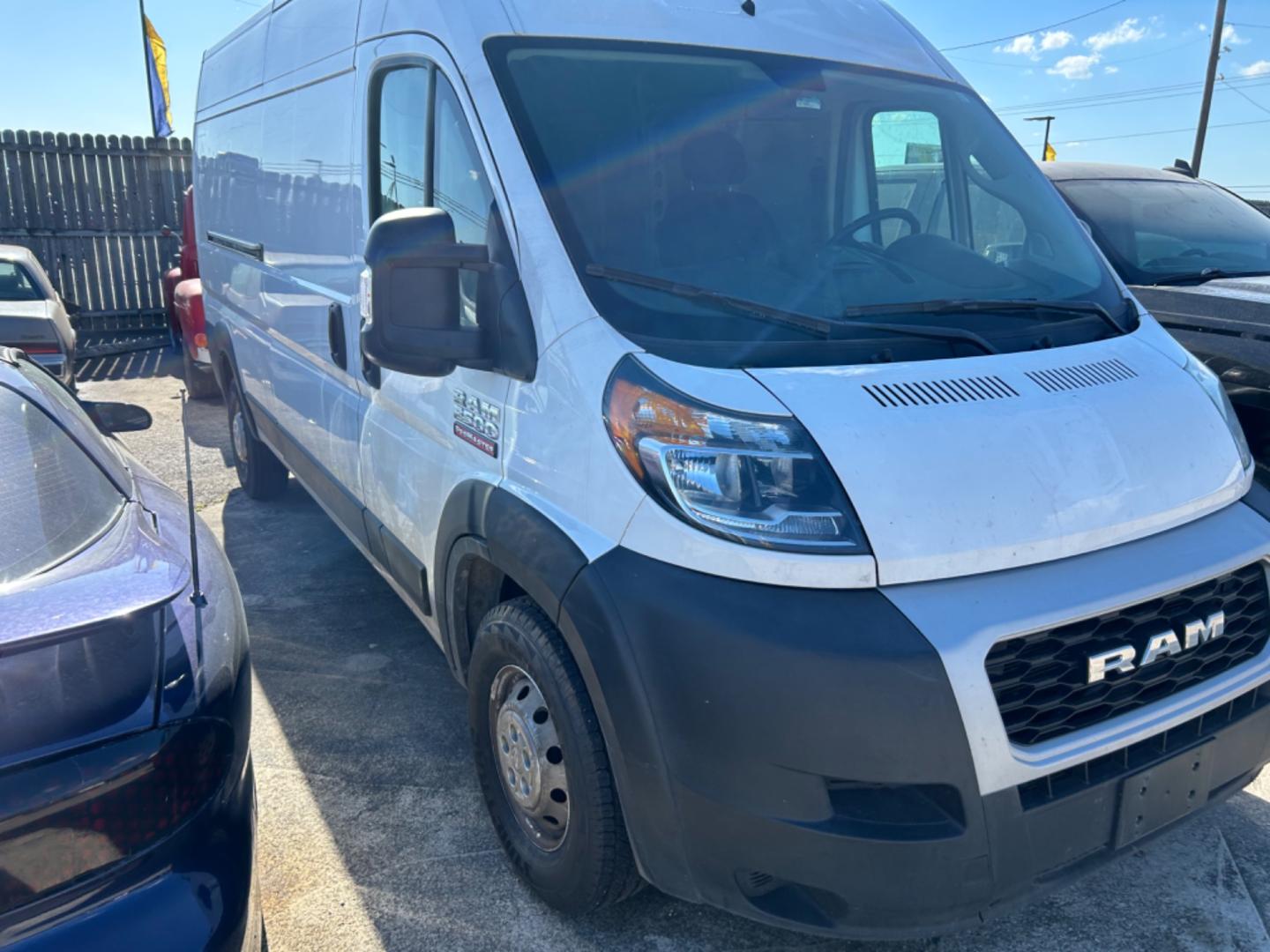 2021 White RAM Promaster 2500 High Roof 159-in. WB (3C6LRVDGXME) with an 3.6L V6 engine, 6A transmission, located at 1687 Business 35 S, New Braunfels, TX, 78130, (830) 625-7159, 29.655487, -98.051491 - Photo#1